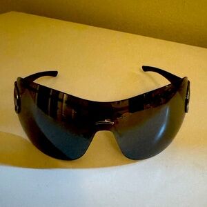 Gucci women’s sunglasses